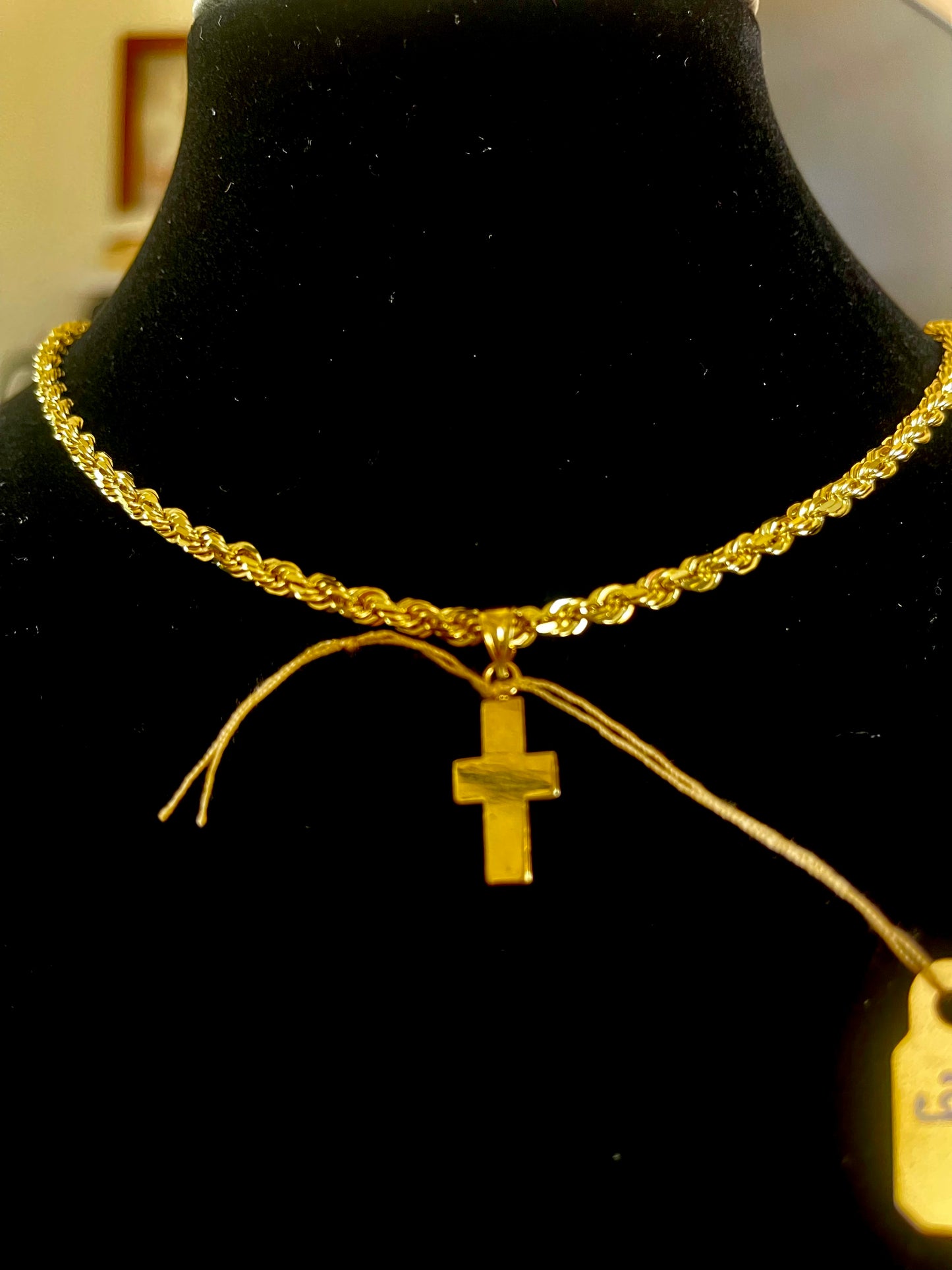 14k gold cross pendent