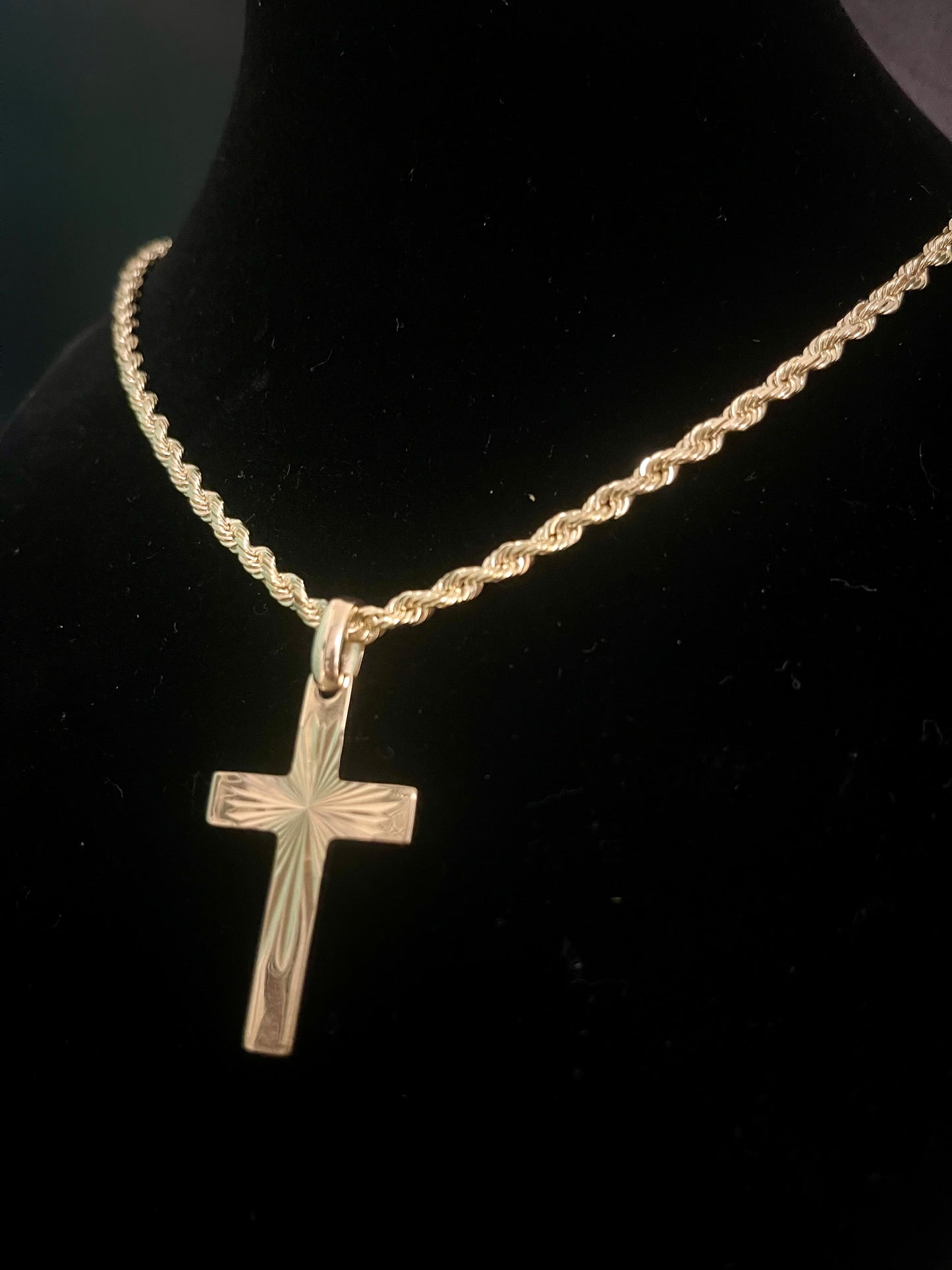 14k rope chain & cross pendent